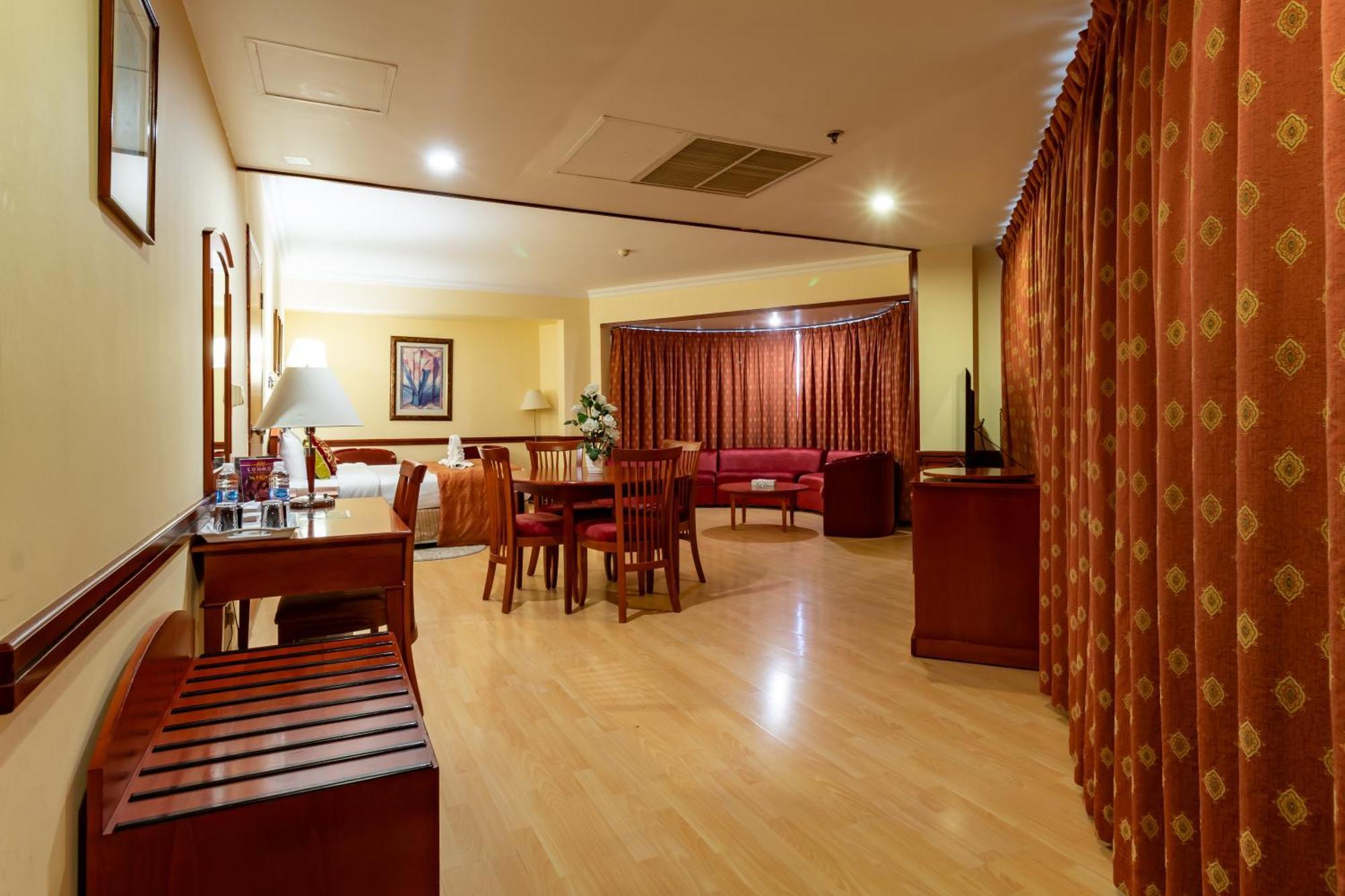 City Palace Hotel Dubai Buitenkant foto